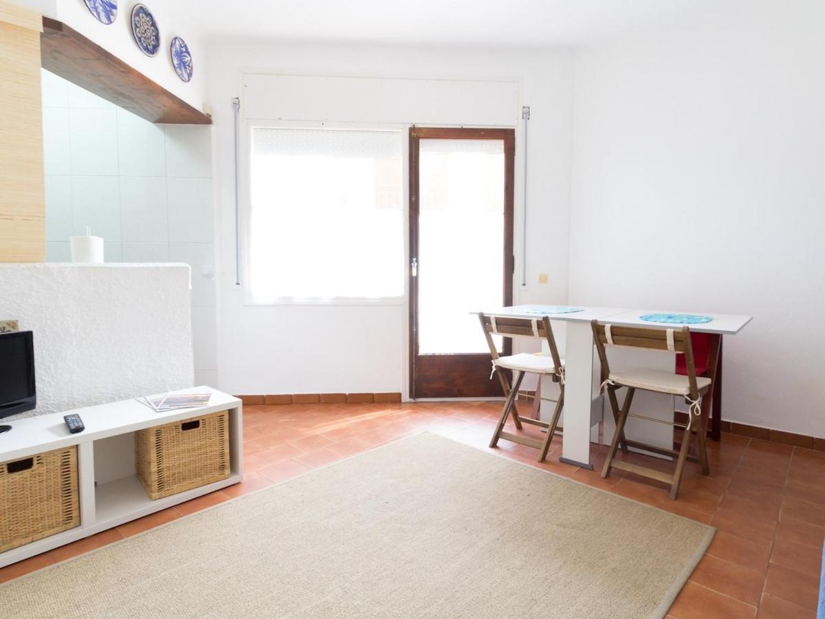 Guadalupe B Sistach Apartment L'Estartit